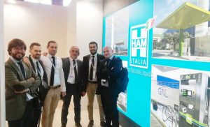 El equipo de HAM Italia en la feria Oil&NonOil