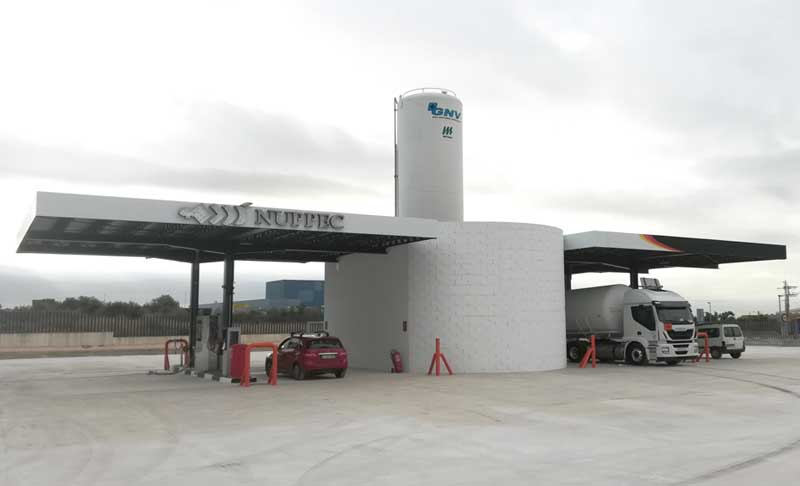 The Gas station HAM Villarreal, Castellón, allows refilling compressed natural gas (CNG) and liquefied natural gas (LNG) on the Villarreal-Onda Highway Km3